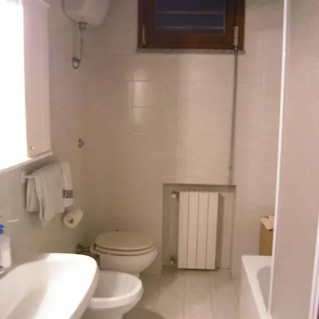 Podere Guardistallo Holiday home *